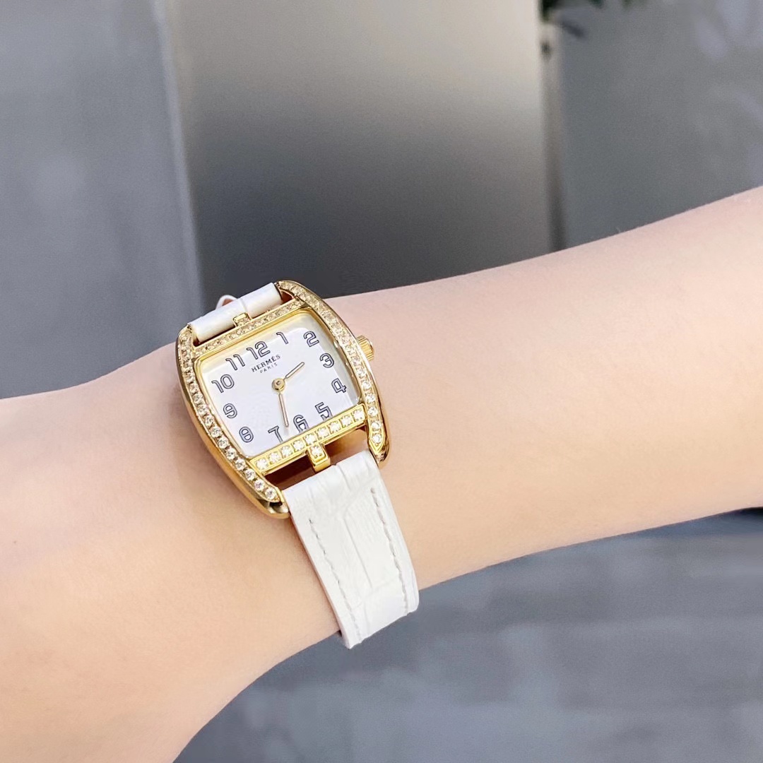 HERME5 スクエアダイヤモンド レディースウォッチ【50％割引+送料無料】