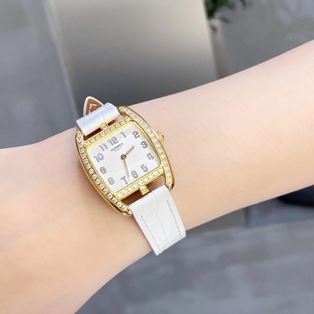 HERME5 スクエアダイヤモンド レディースウォッチ【50％割引+送料無料】