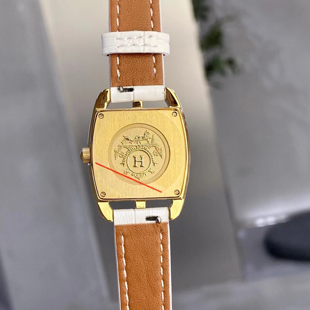 HERME5 スクエアダイヤモンド レディースウォッチ【50％割引+送料無料】