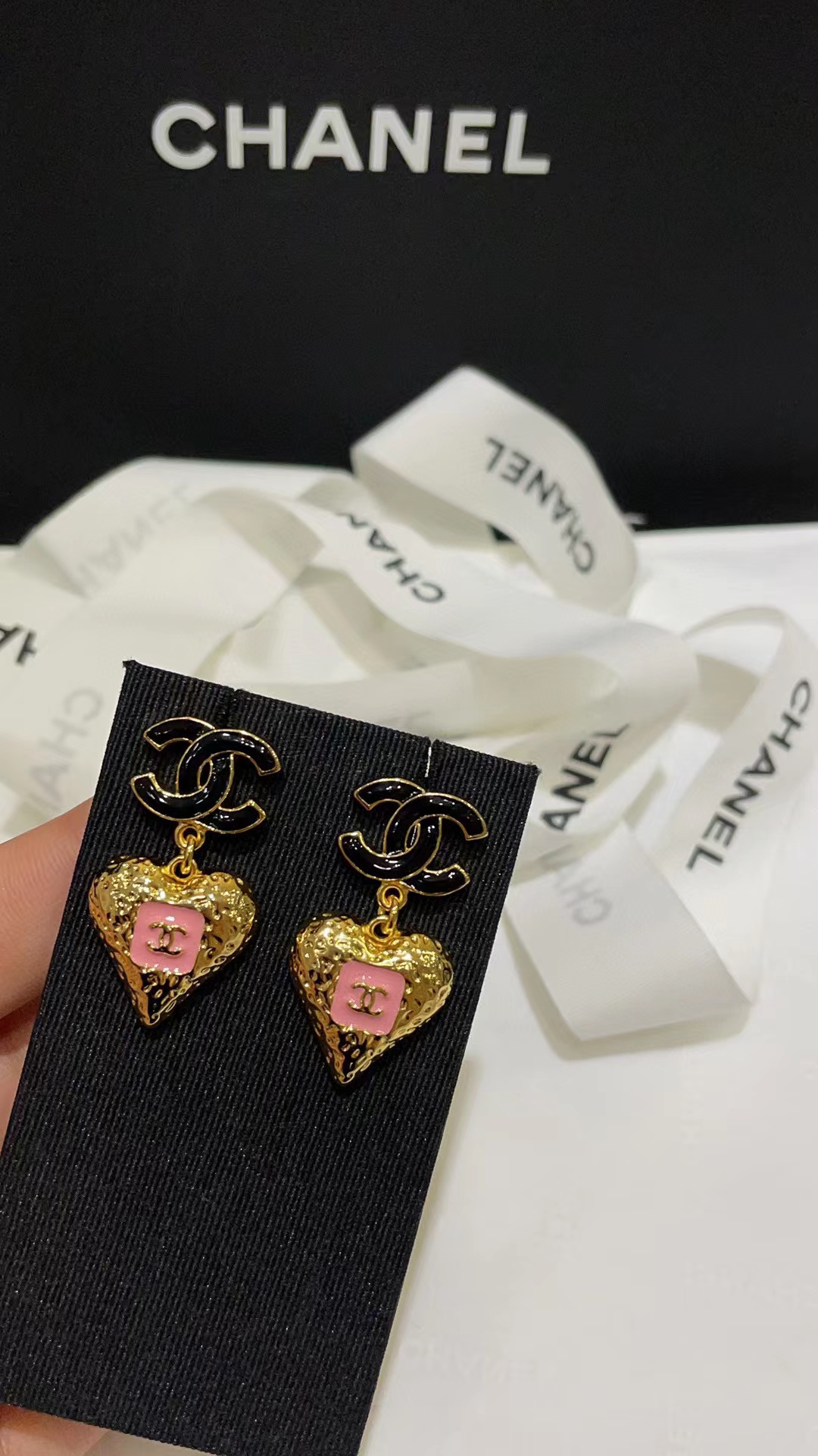 CHANE1 23K ピーチ ハート ダブル C エナメル イヤリング【50％割引+送料無料】