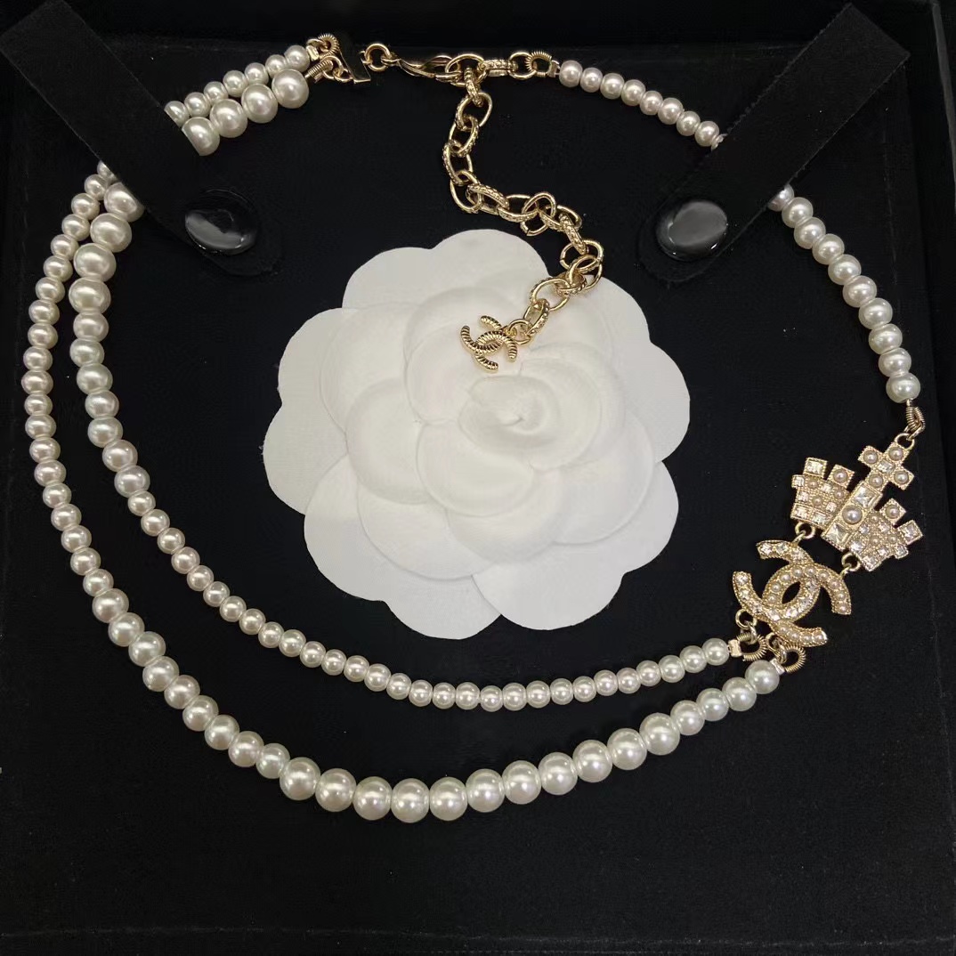 CHANE1 パールクラウンブローチ+ネックレス 2点セット【50％割引+送料無料】