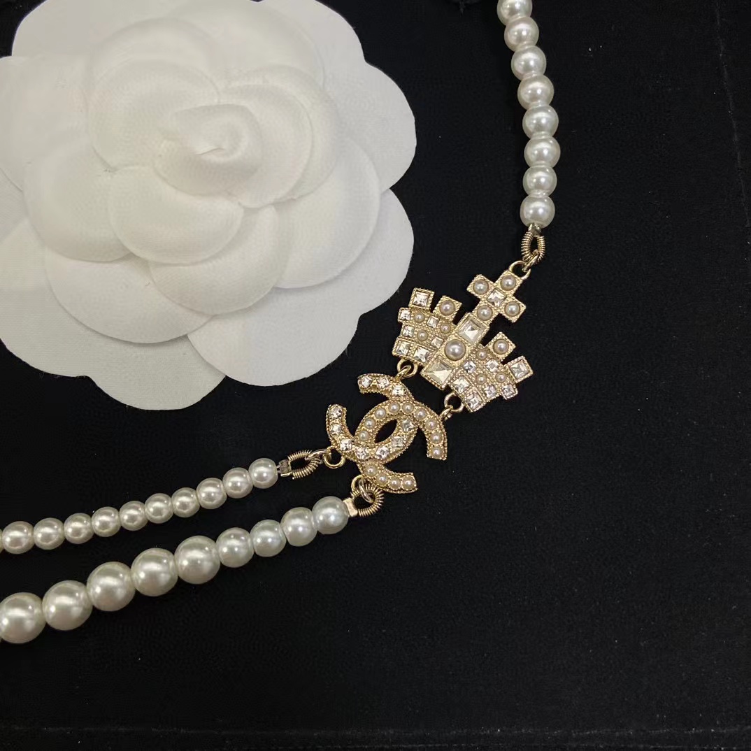 CHANE1 パールクラウンブローチ+ネックレス 2点セット【50％割引+送料無料】
