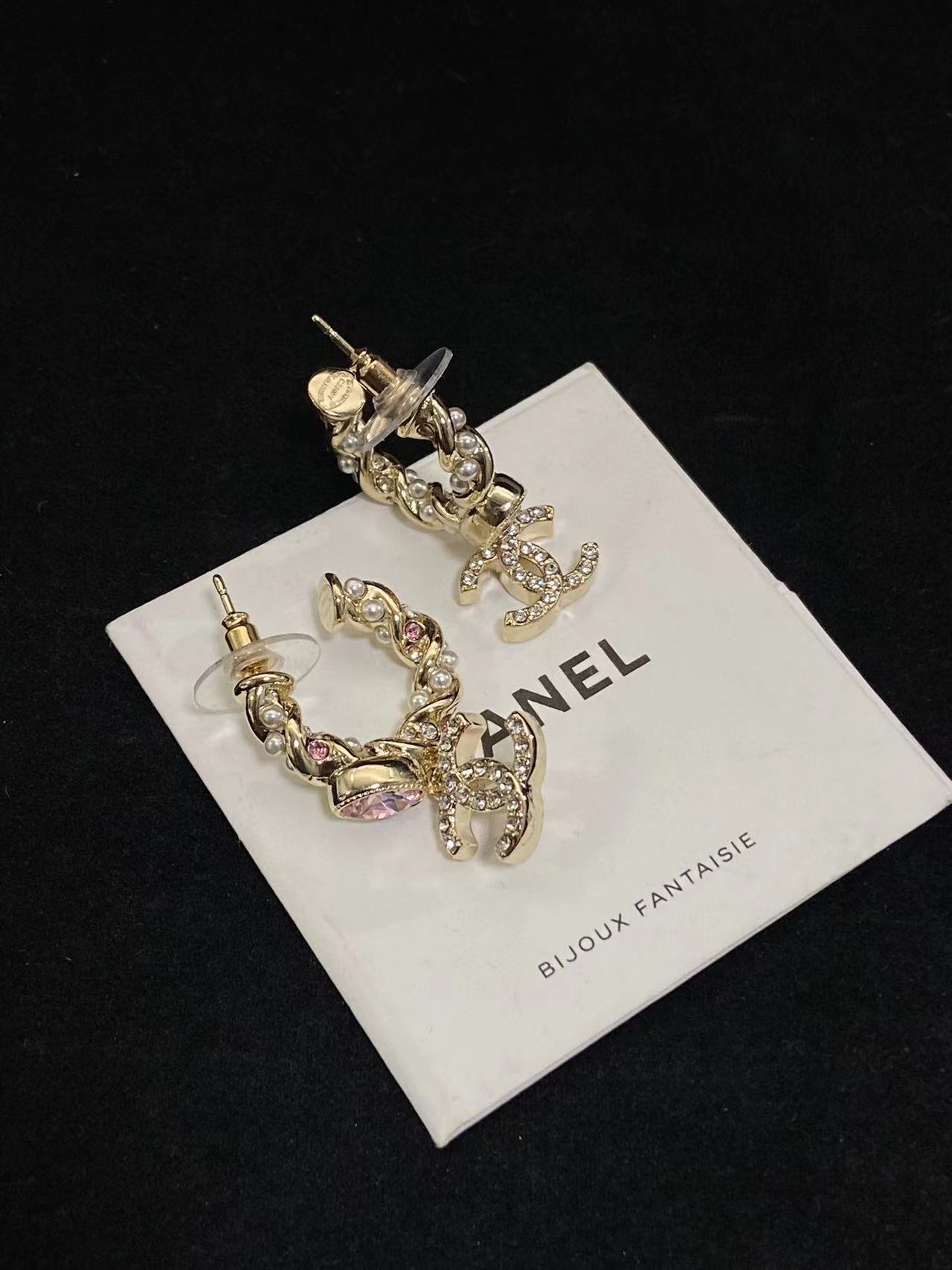 CHANE1 ダイヤモンド ダブルC ピアス【50％割引+送料無料】