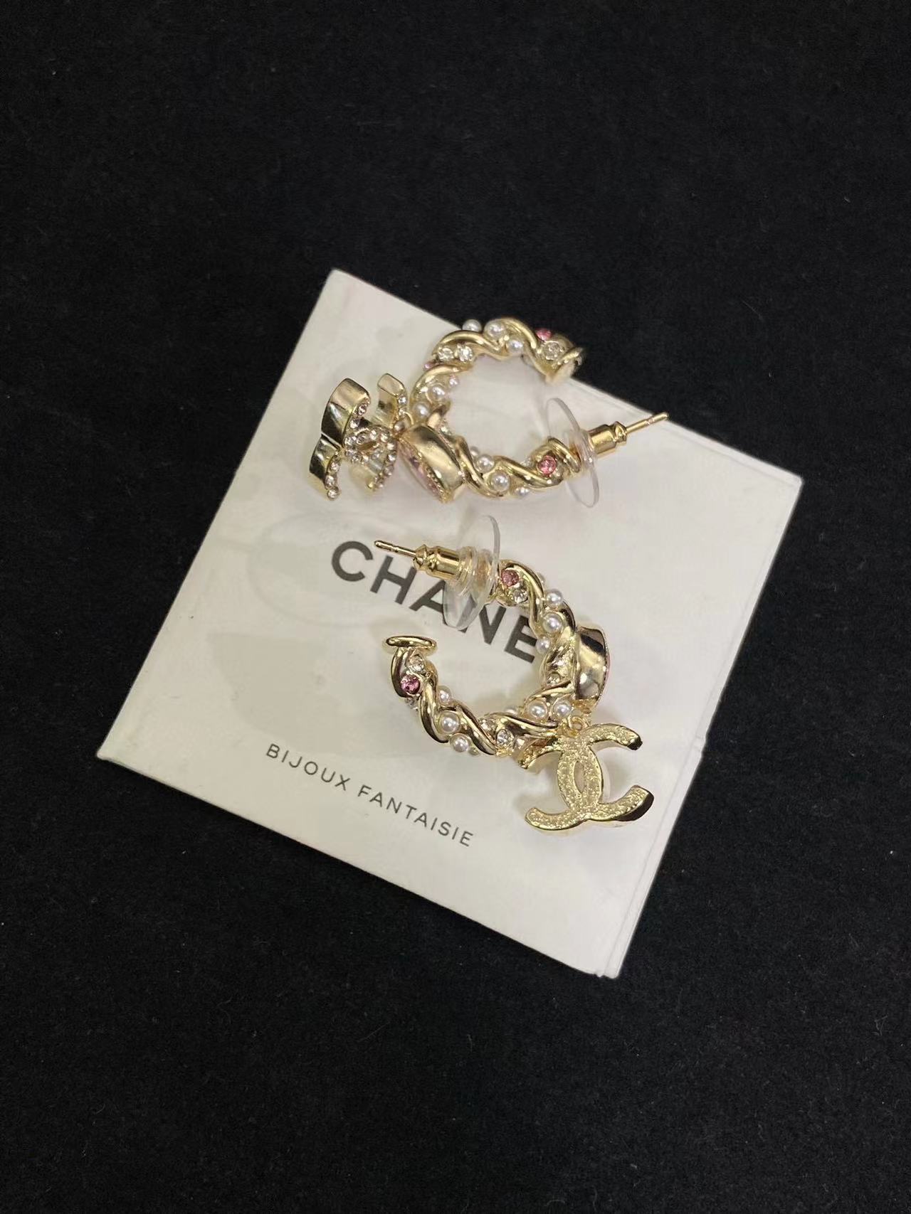 CHANE1 ダイヤモンド ダブルC ピアス【50％割引+送料無料】