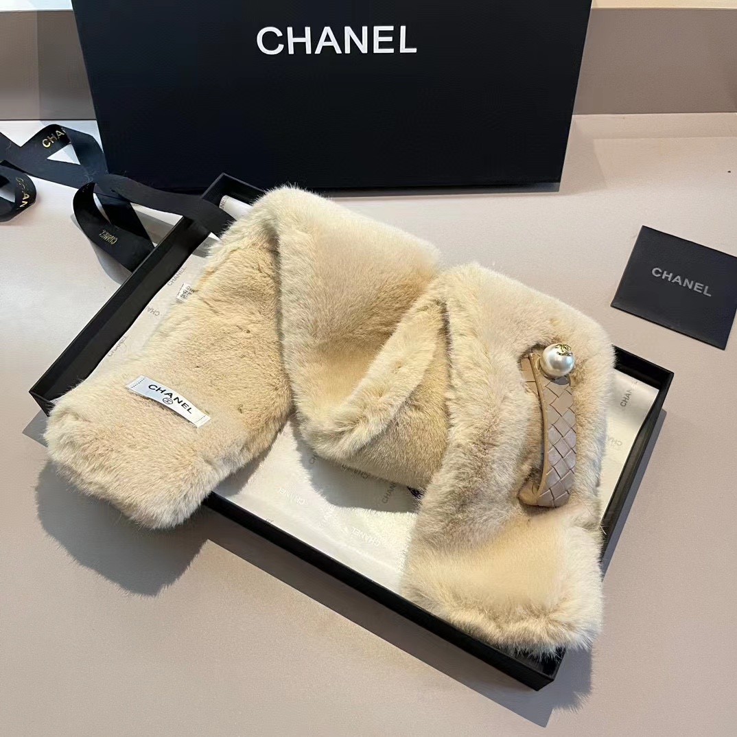 CHANE1 パールロゴファースカーフ【50％割引+送料無料】