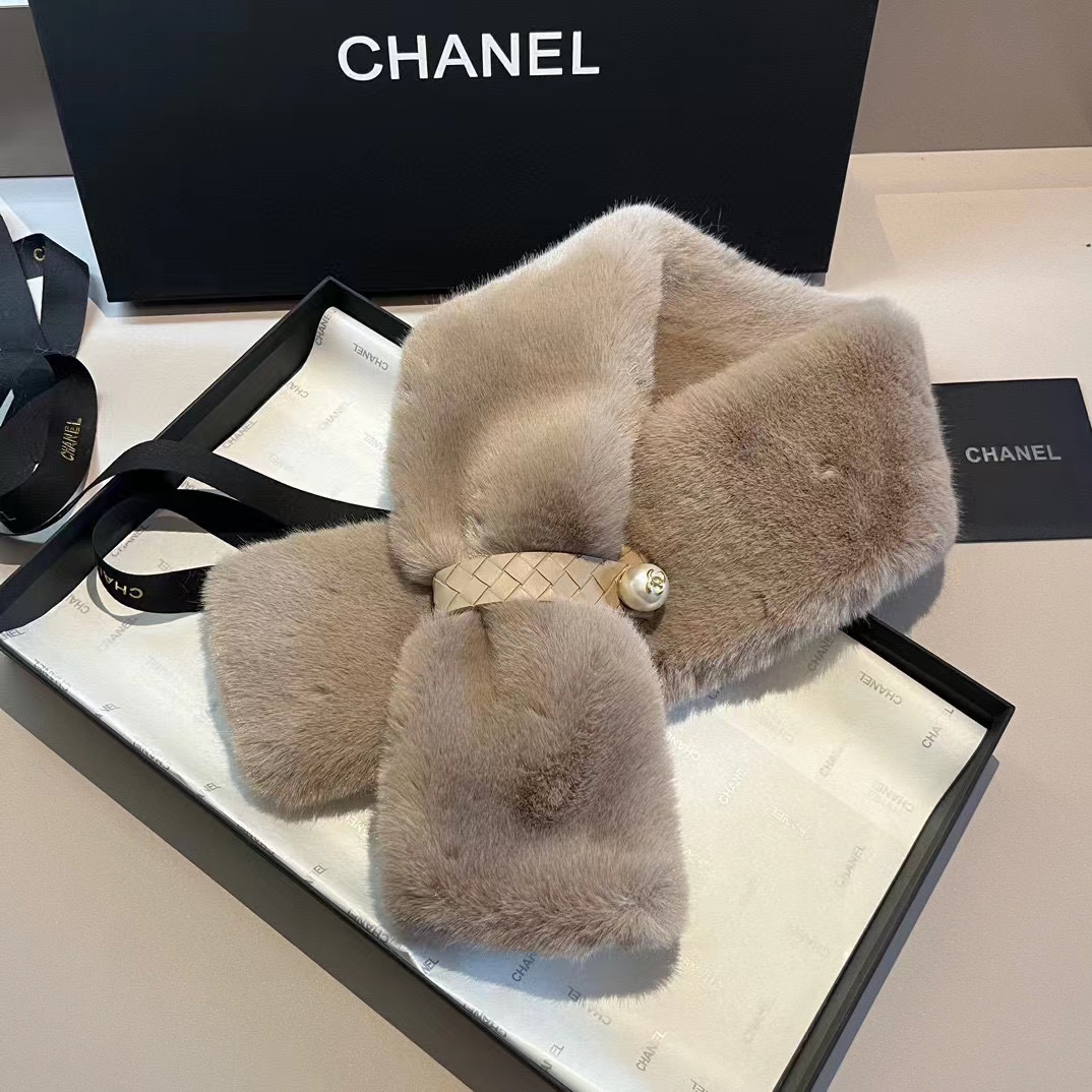 CHANE1 パールロゴファースカーフ【50％割引+送料無料】