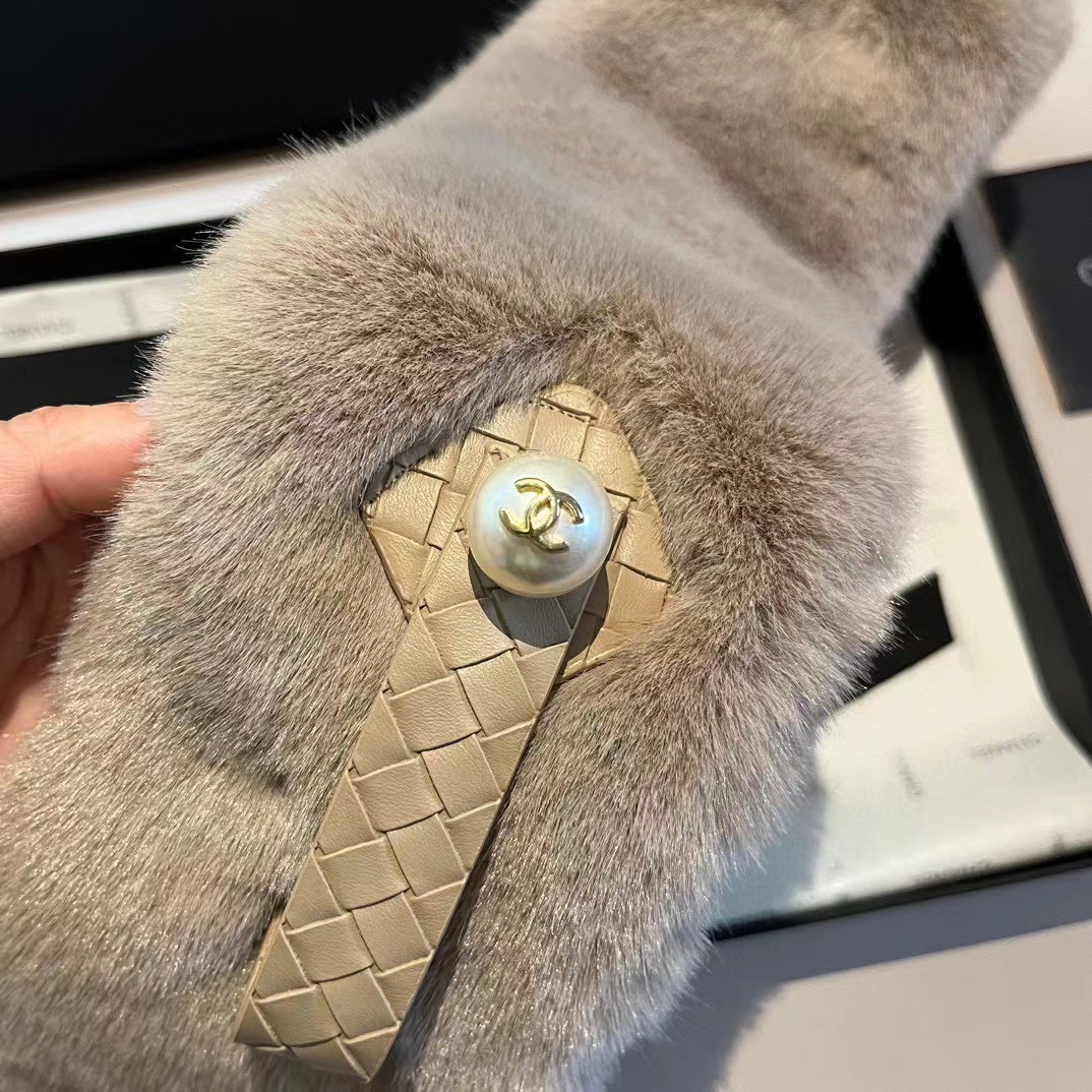 CHANE1 パールロゴファースカーフ【50％割引+送料無料】