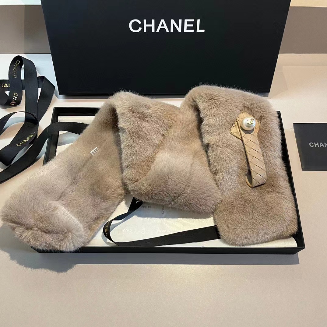 CHANE1 パールロゴファースカーフ【50％割引+送料無料】