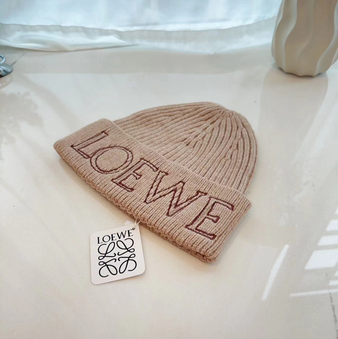 L0WEW 刺繍ニット帽【50％割引+送料無料】