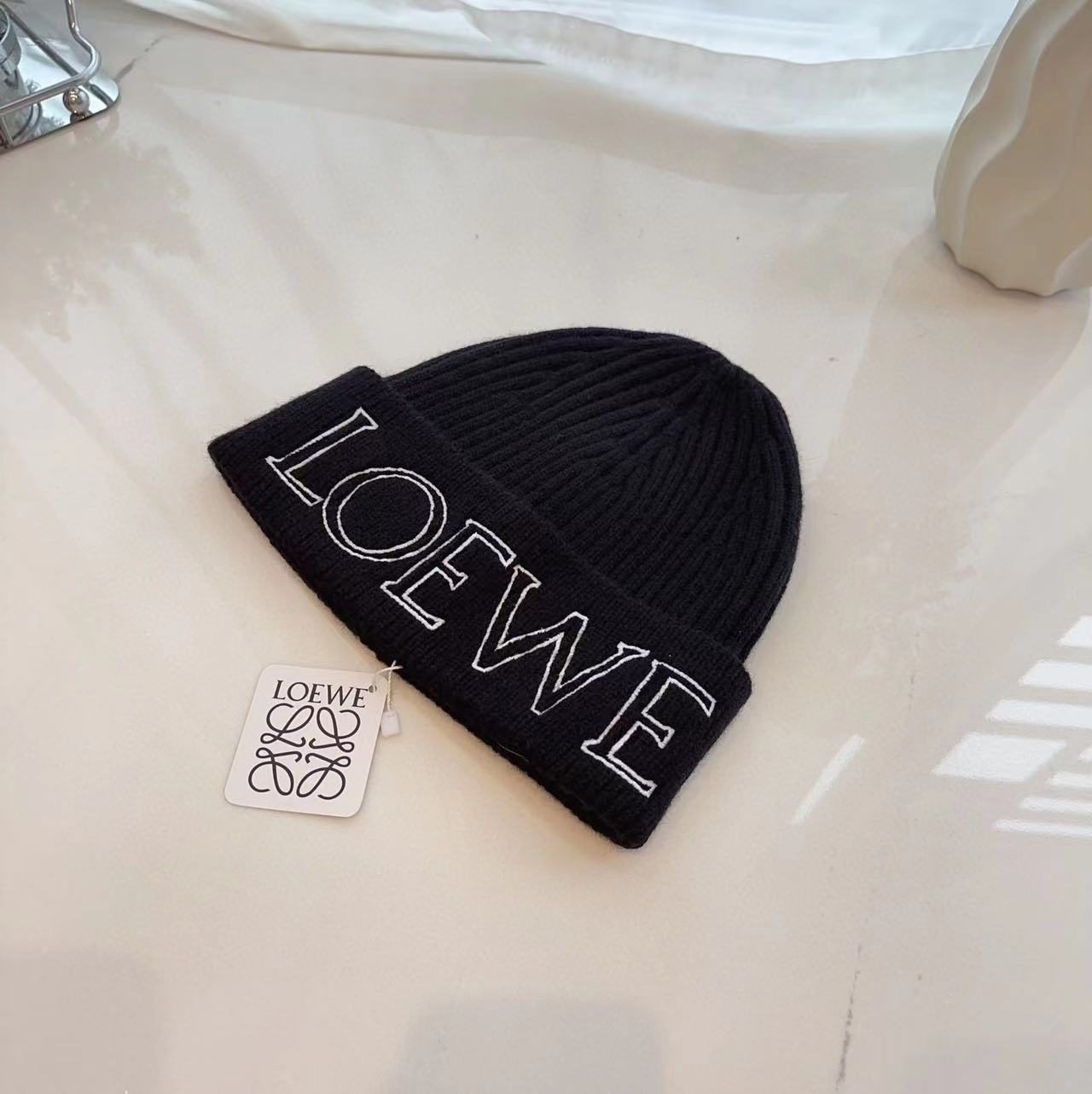 L0WEW 刺繍ニット帽【50％割引+送料無料】