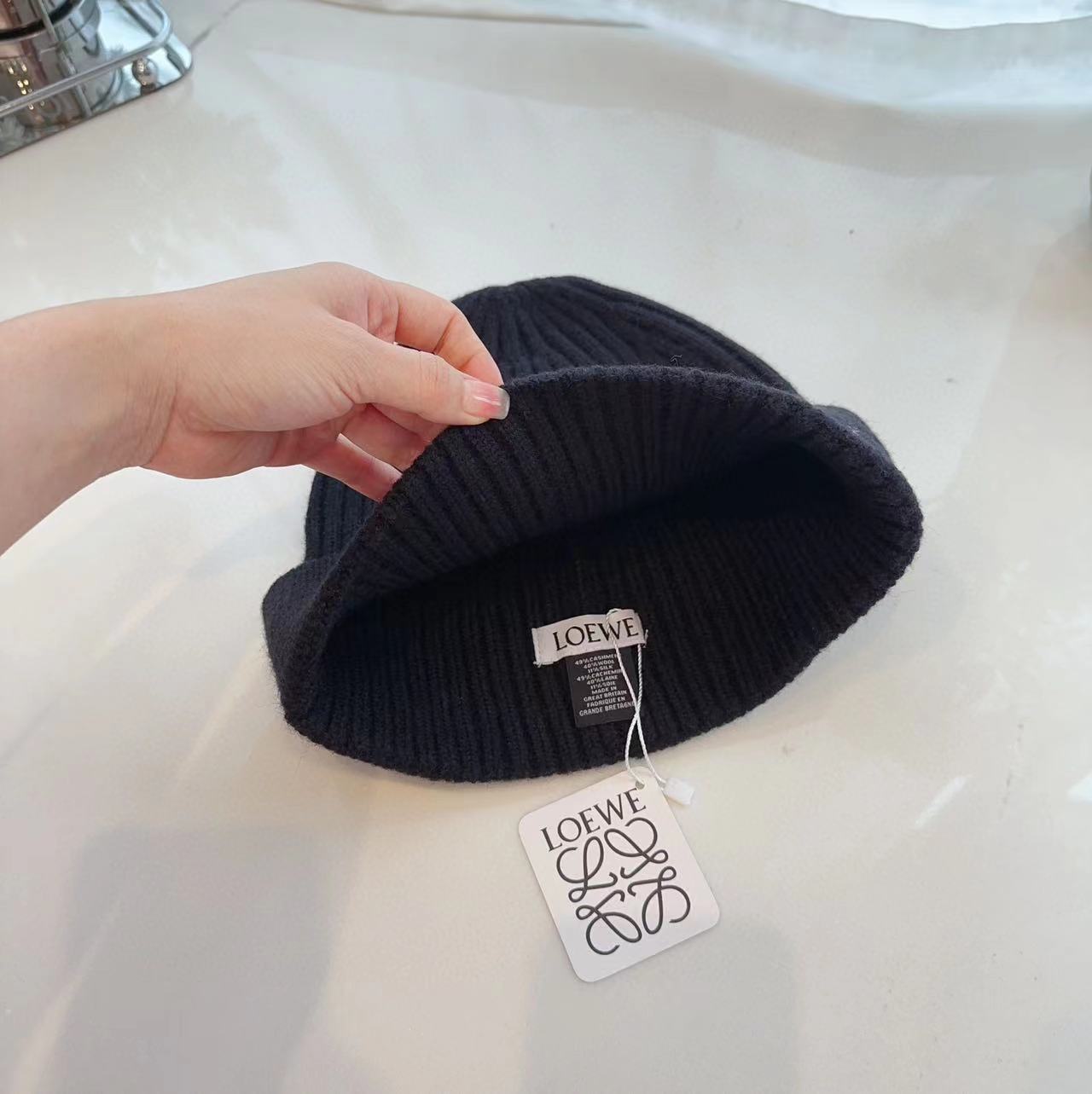 L0WEW 刺繍ニット帽【50％割引+送料無料】