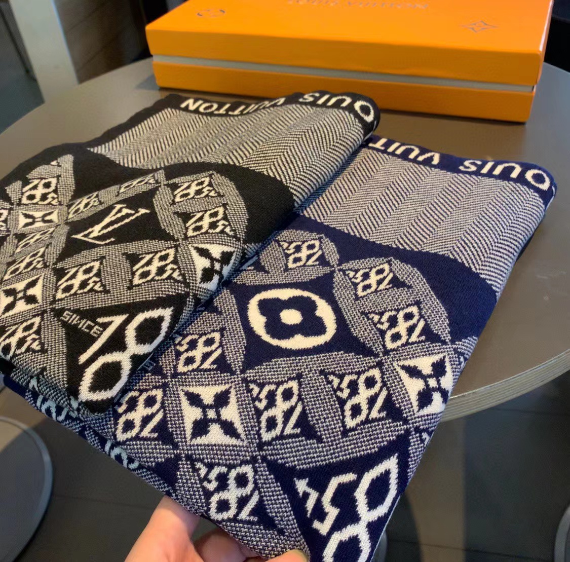 LV プリント ウール スカーフ【50％割引+送料無料】