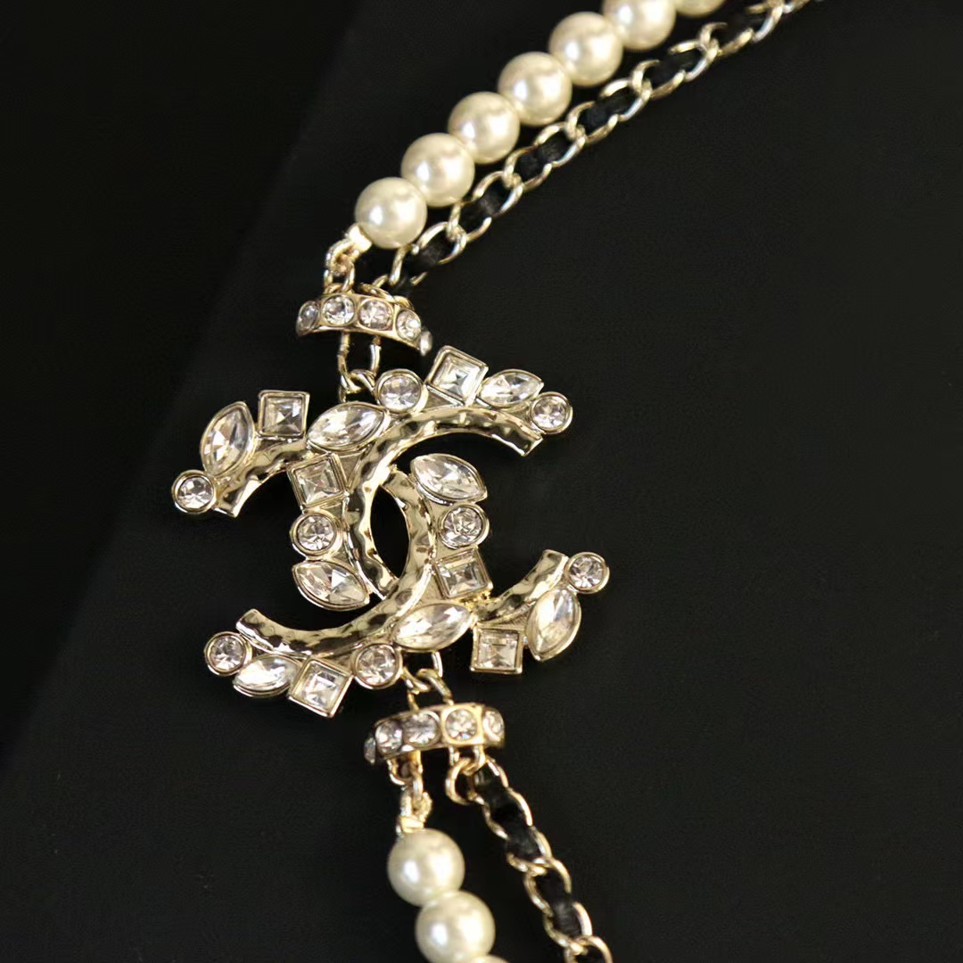CHANE1 ダブルC フルダイヤモンド二層パールネックレス【50％割引+送料無料】