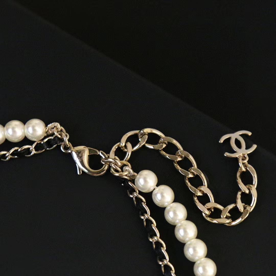CHANE1 ダブルC フルダイヤモンド二層パールネックレス【50％割引+送料無料】