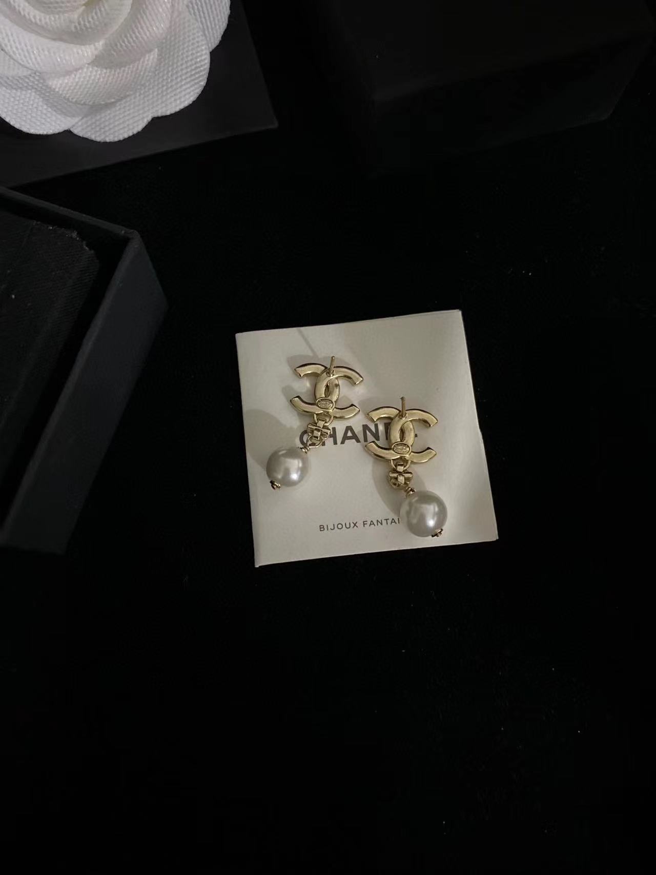 CHANE1 ダイヤモンド＆パール イヤリング【50％割引+送料無料】