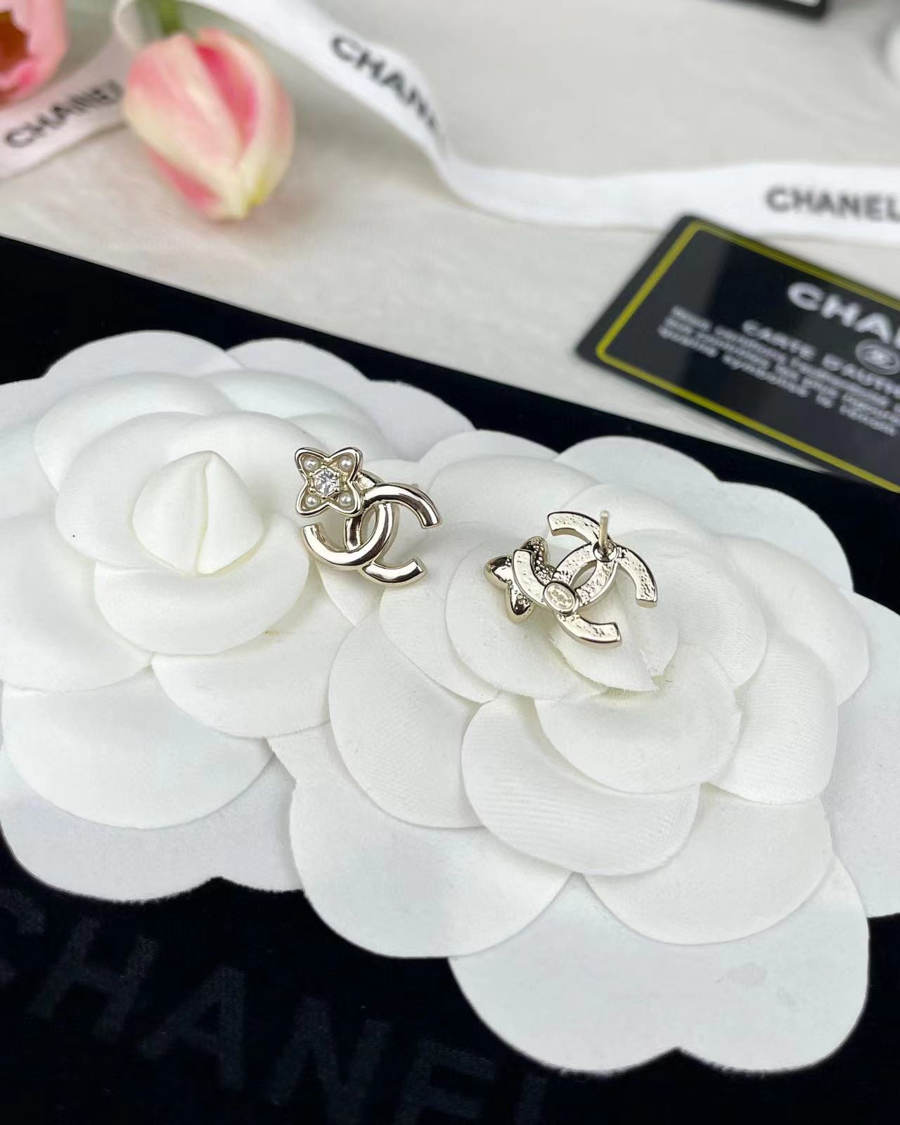 CHANE1 四つ葉のクローバー パール イヤリング【50％割引+送料無料】