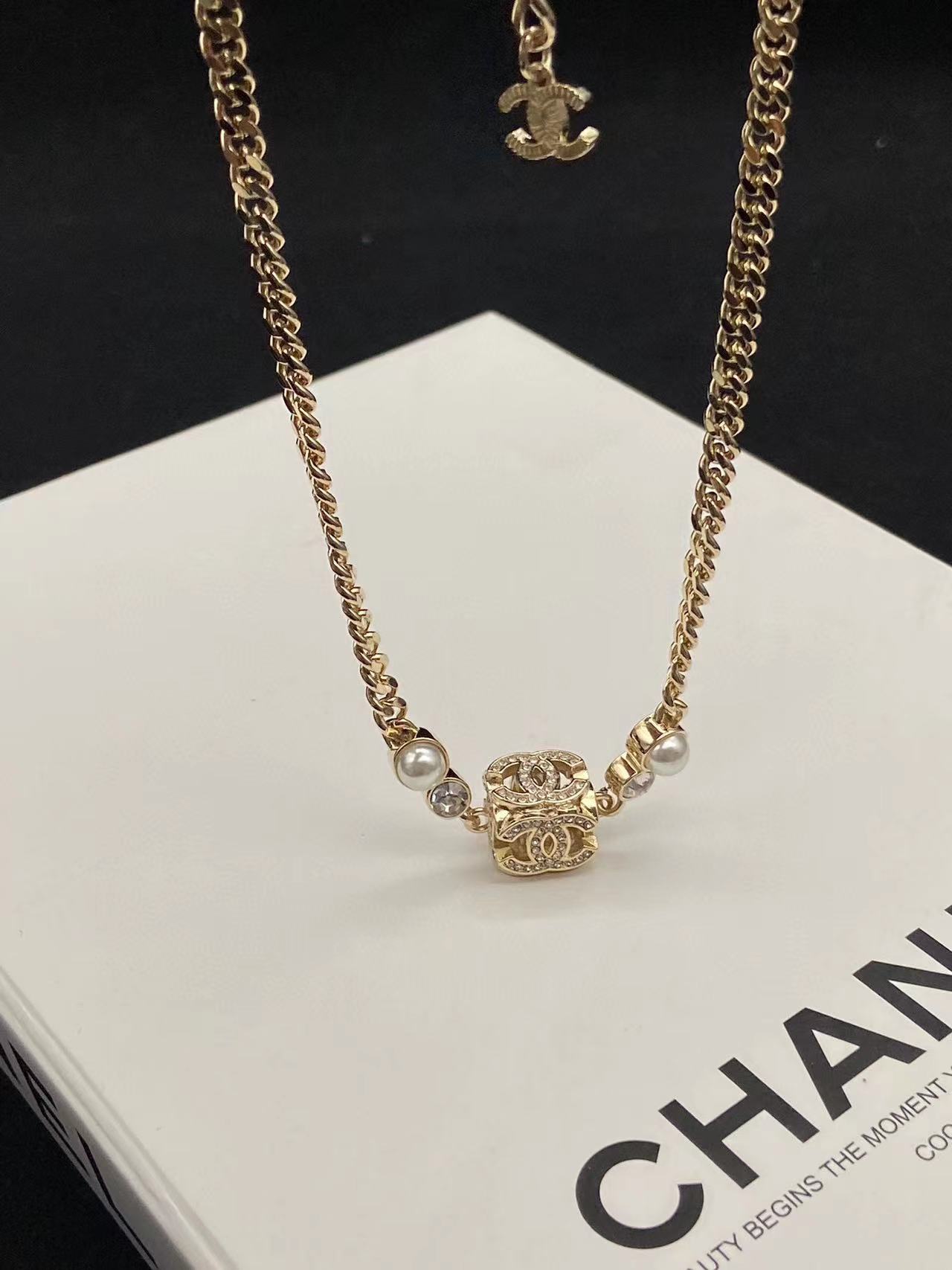 CHANE1 ダイヤモンドダイス ピアス+ネックレス 2点セット【50％割引+送料無料】