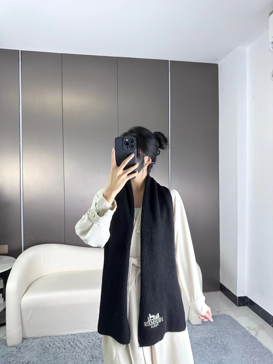 HERME5 刺繍入りカシミアスカーフ【50％割引+送料無料】