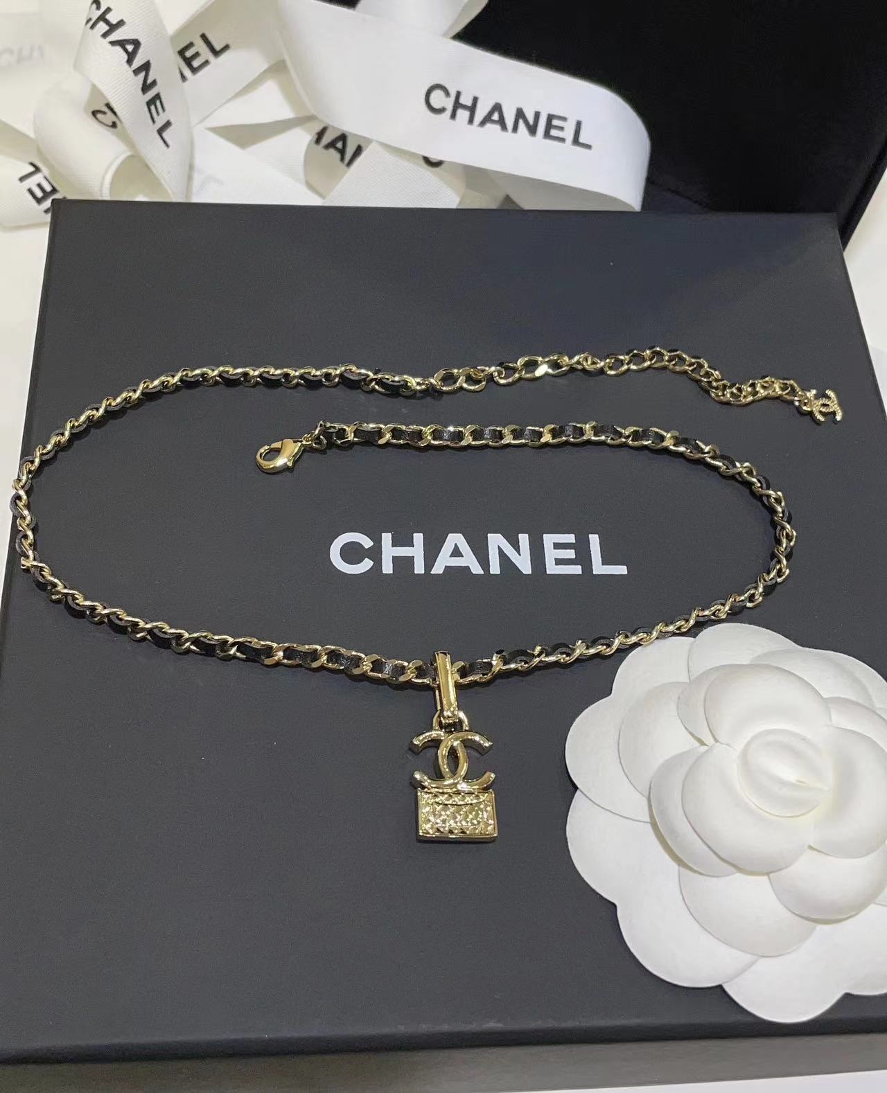 CHANE1 ダイヤモンド ピアス+ネックレス 2点セット【50％割引+送料無料】