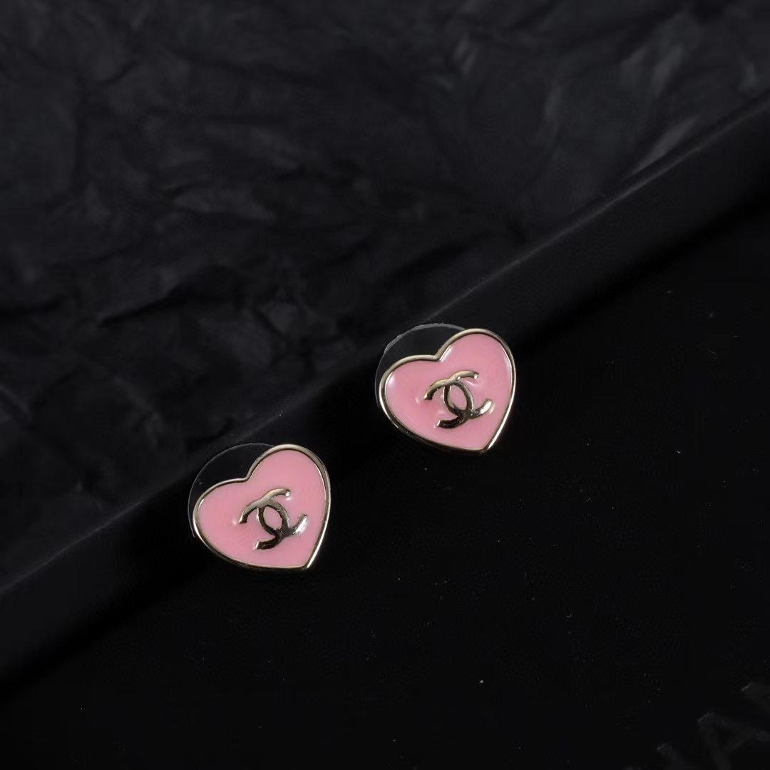 CHANE1 シンプルダブルCハートピアス【50％割引+送料無料】