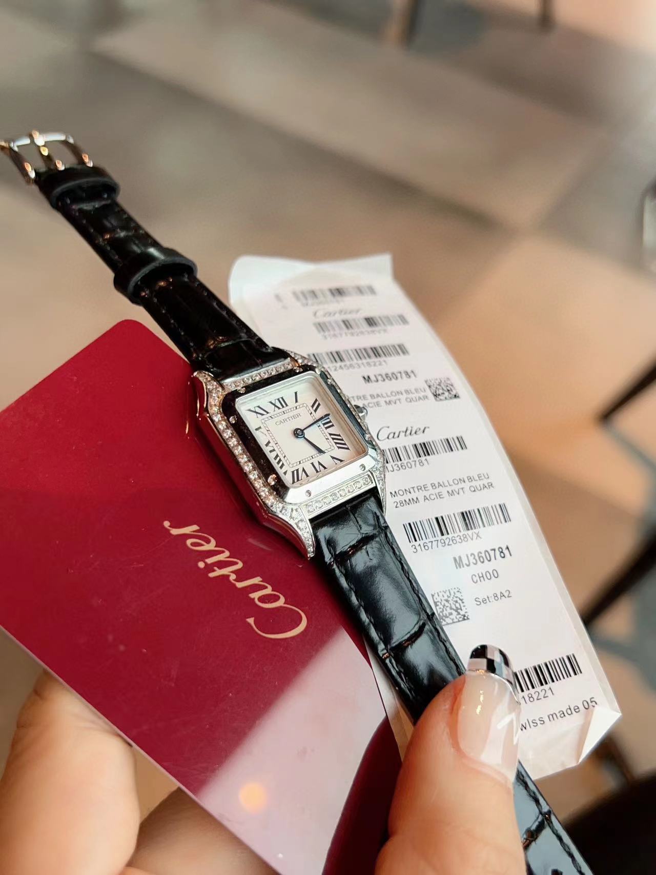 Cart1er de Panthere ダイヤモンド革ベルトのレディース腕時計【50％割引+送料無料】