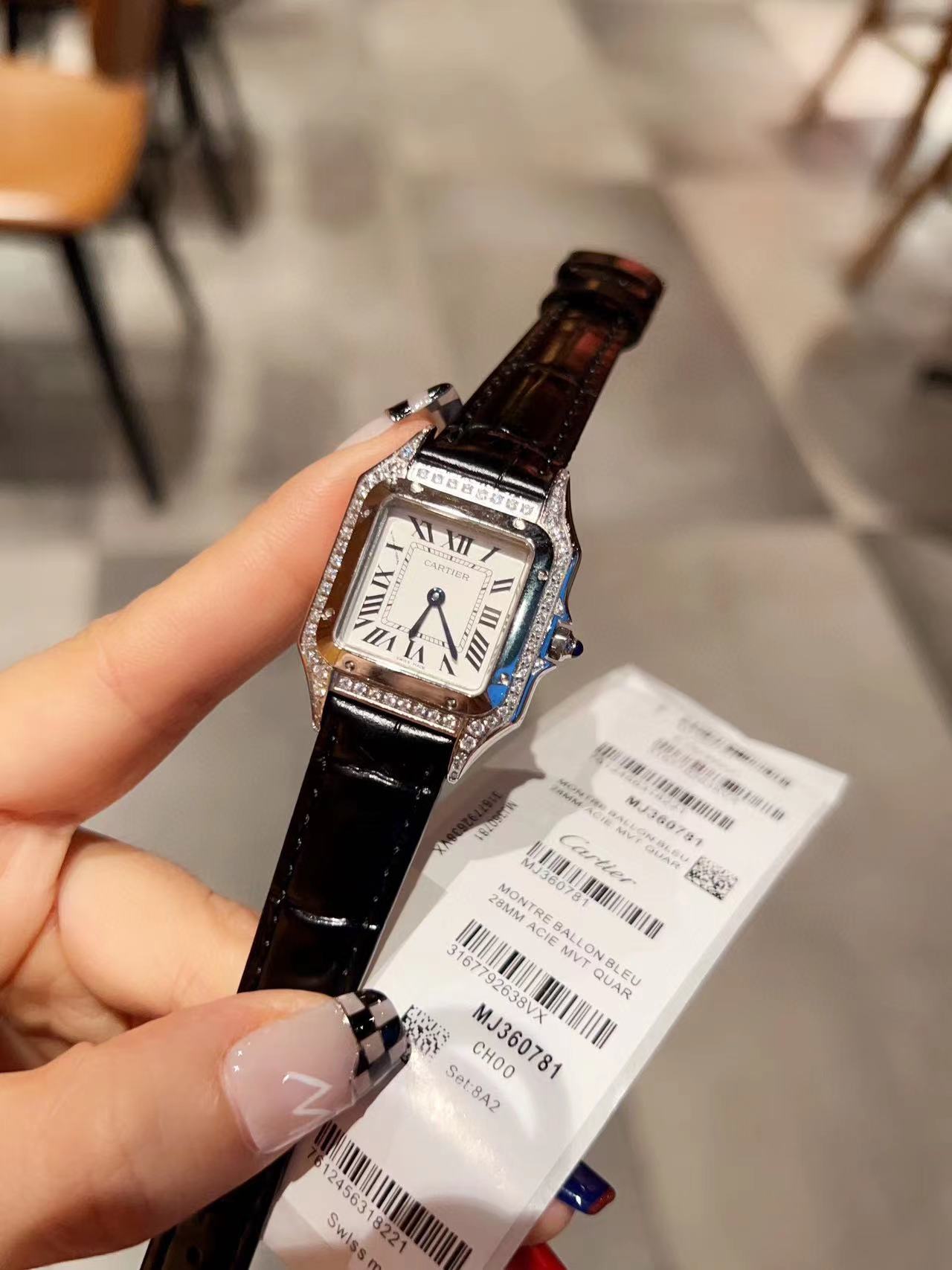 Cart1er de Panthere ダイヤモンド革ベルトのレディース腕時計【50％割引+送料無料】