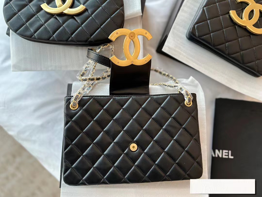 CHANE1 ラージロゴ チェーンショルダー クロスボディバッグ【50％割引+送料無料】