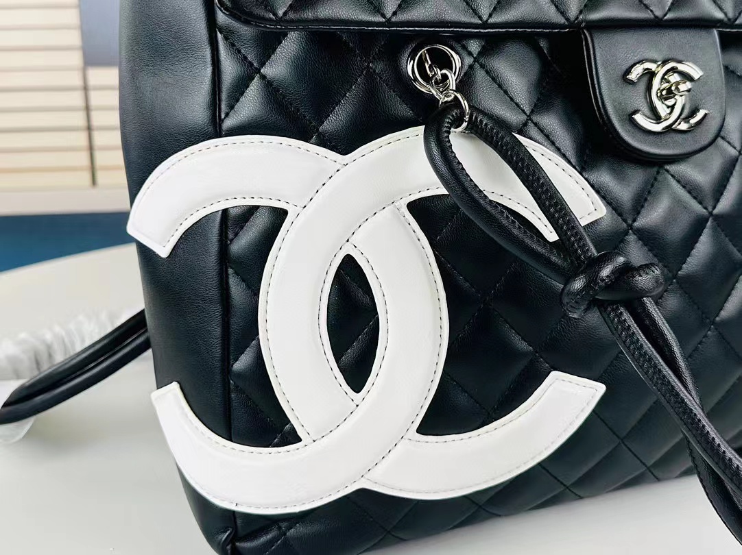 CHANE1 ラージロゴ ハンドバッグ【50％割引+送料無料】