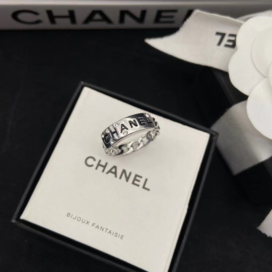 CHANE1レター中空ダイヤモンドリング【50％割引+送料無料】
