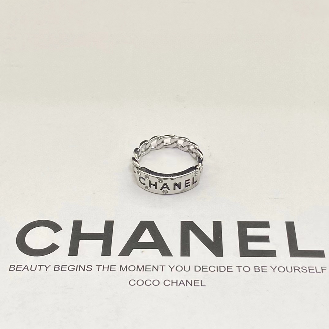 CHANE1レター中空ダイヤモンドリング【50％割引+送料無料】