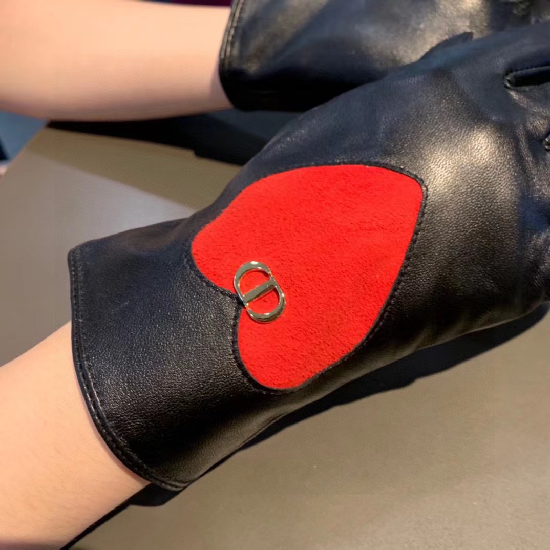 DI0R CDハートレザーグローブ【50％割引+送料無料】