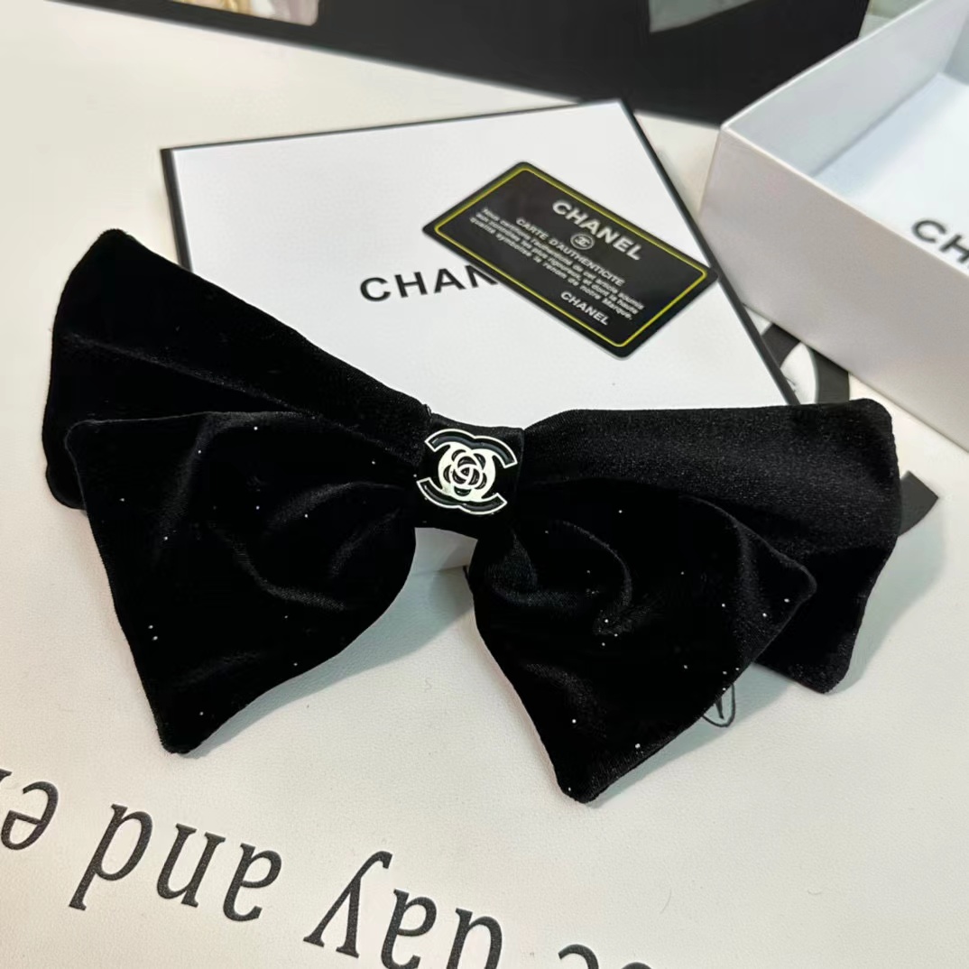 CHANE1 ベルベット ダブル C ヘアクリップ【50％割引+送料無料】