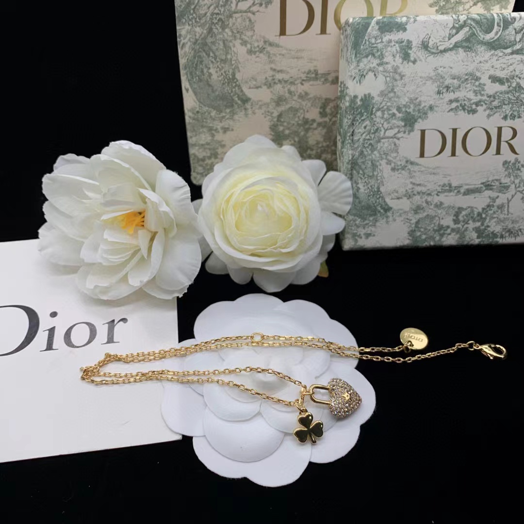 DI0R ダイヤモンド ハート ネックレス【50％割引+送料無料】