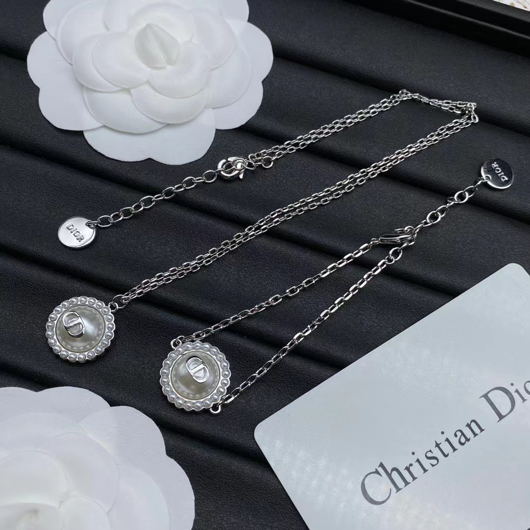 DI0R パール ブレスレット/ネックレス【50％割引+送料無料】