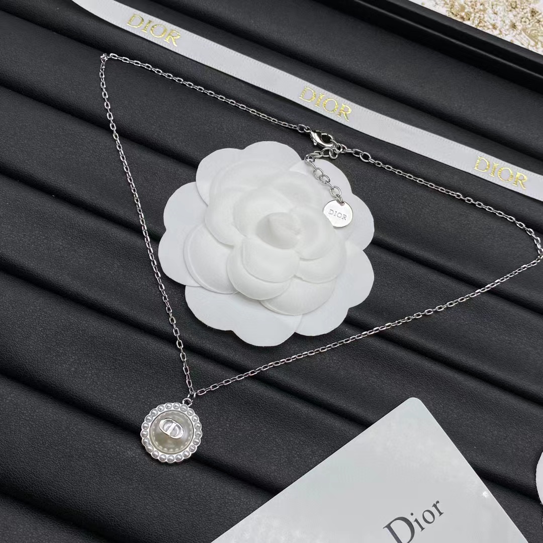 DI0R パール ブレスレット/ネックレス【50％割引+送料無料】