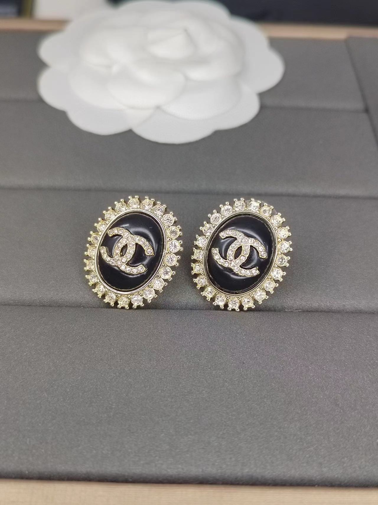 CHANE1 ダイヤモンド ラウンド スタッド ピアス【50％割引+送料無料】