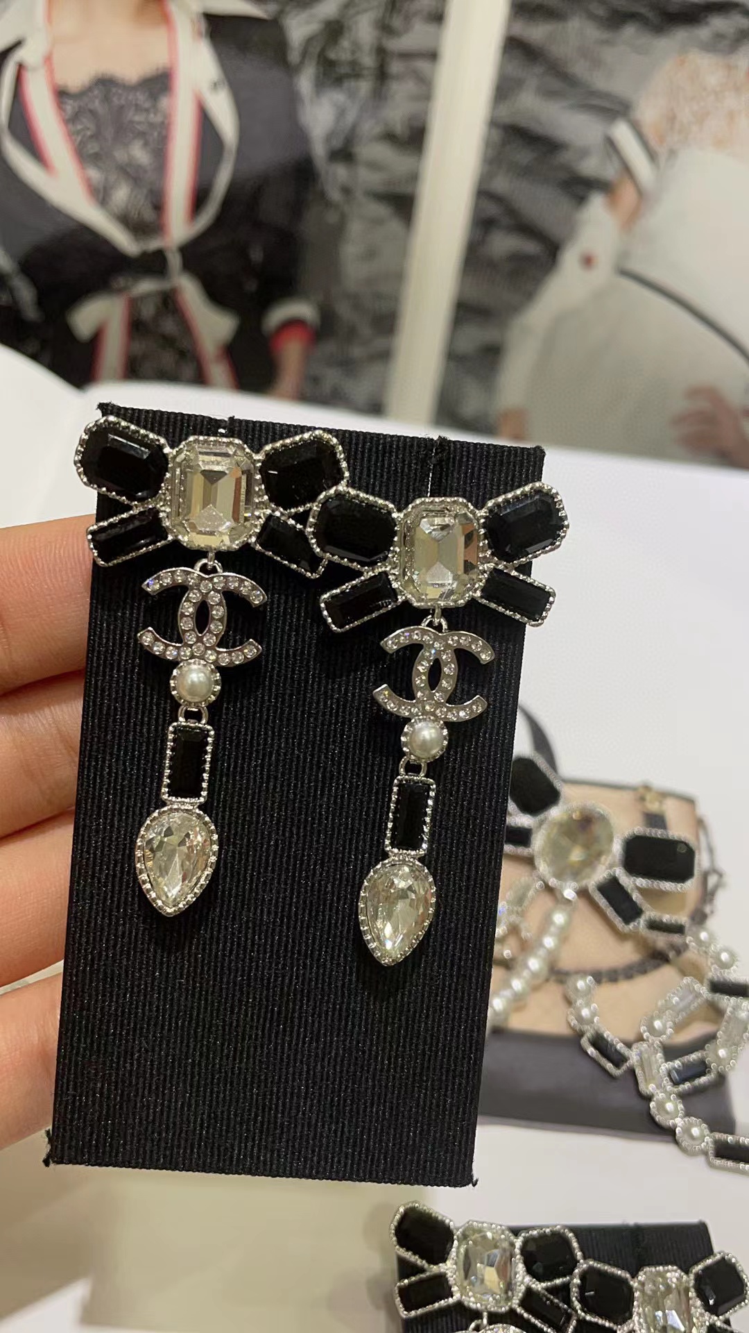 CHANE1 白黒ダブルCパールイヤリング【50％割引+送料無料】