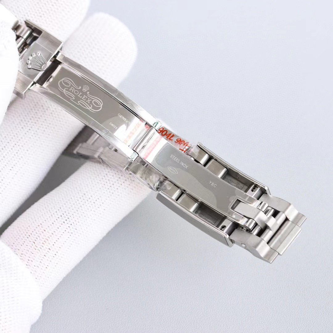 【RO1EX】高品質メンズスチールバンド時計【50％割引+送料無料】