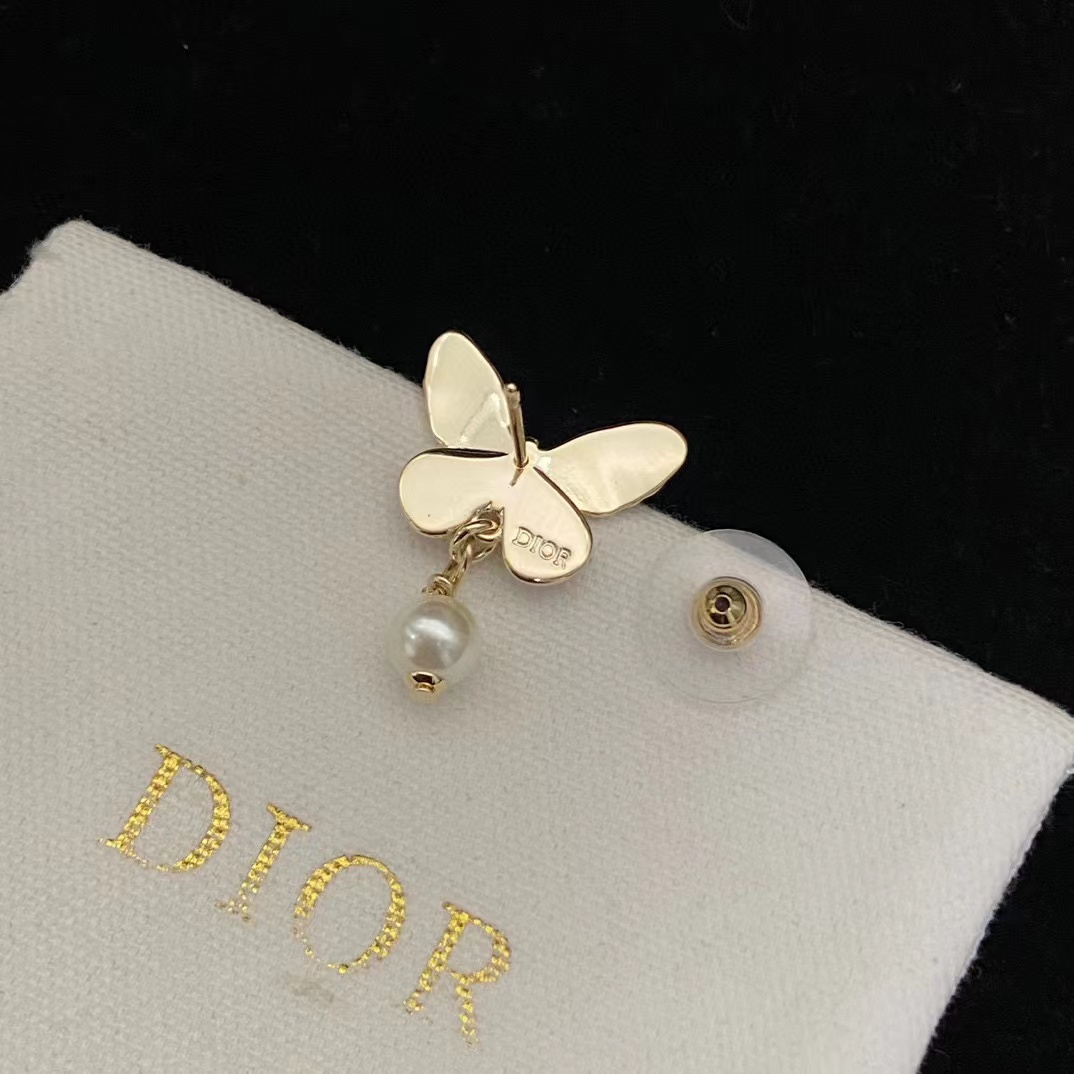 DI0R バタフライ CD ピアス【50％割引+送料無料】