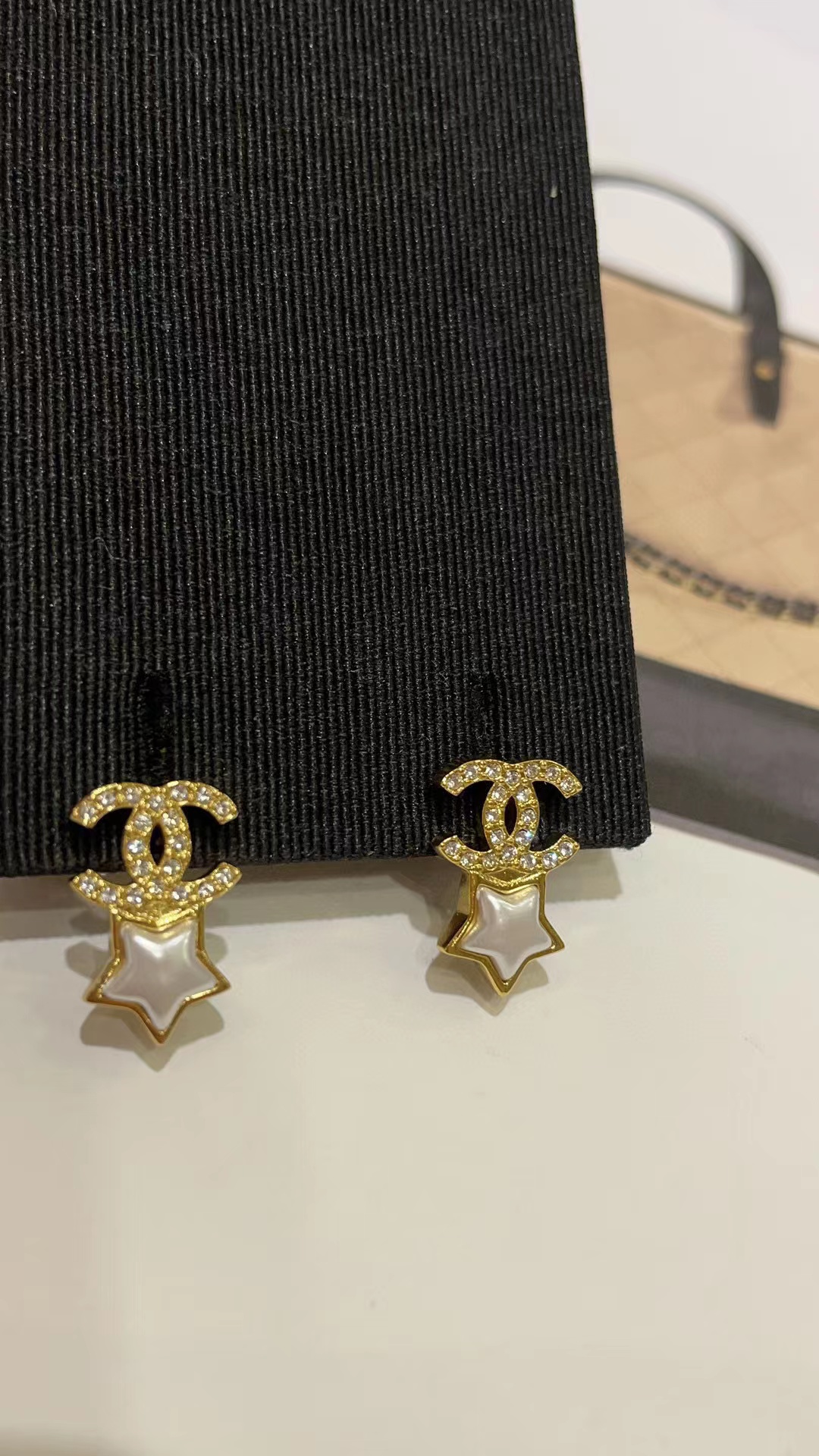 CHANE1 ダブルCダイヤモンド五芒星ピアス【50％割引+送料無料】