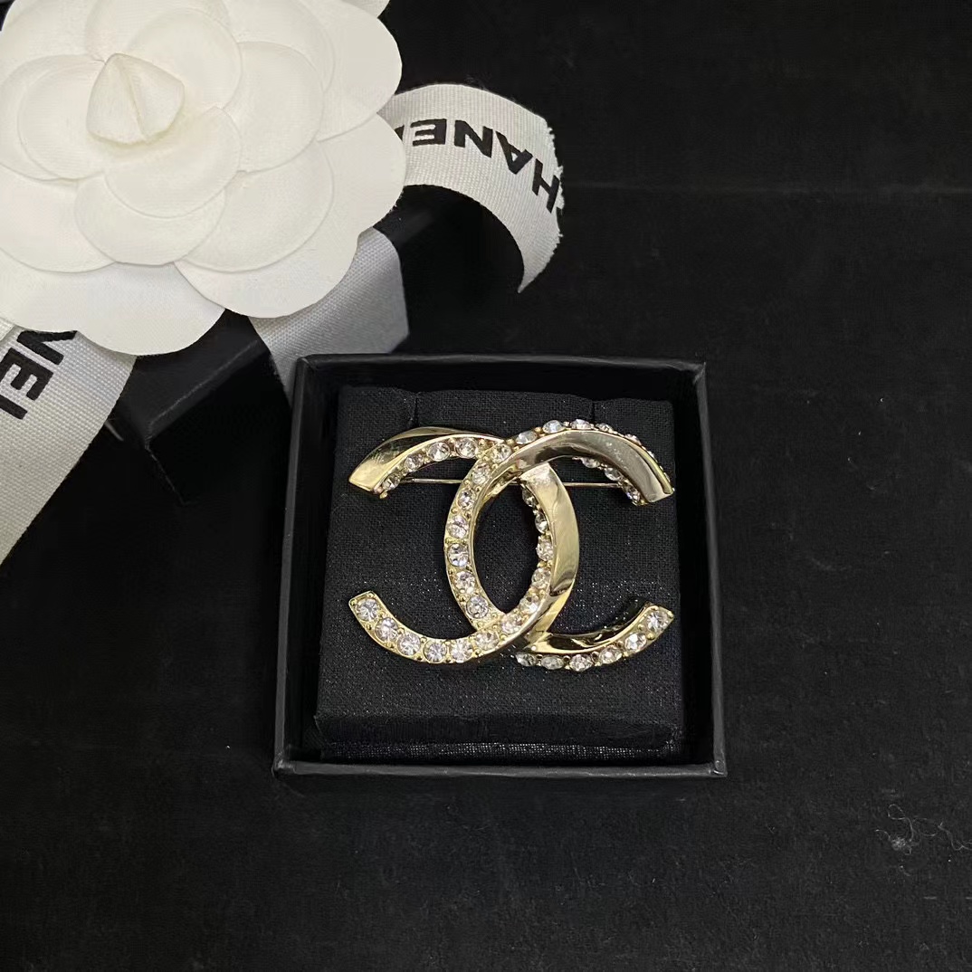 CHANE1 ダブルC ピアス/ブローチ/ネックレス【50％割引+送料無料】