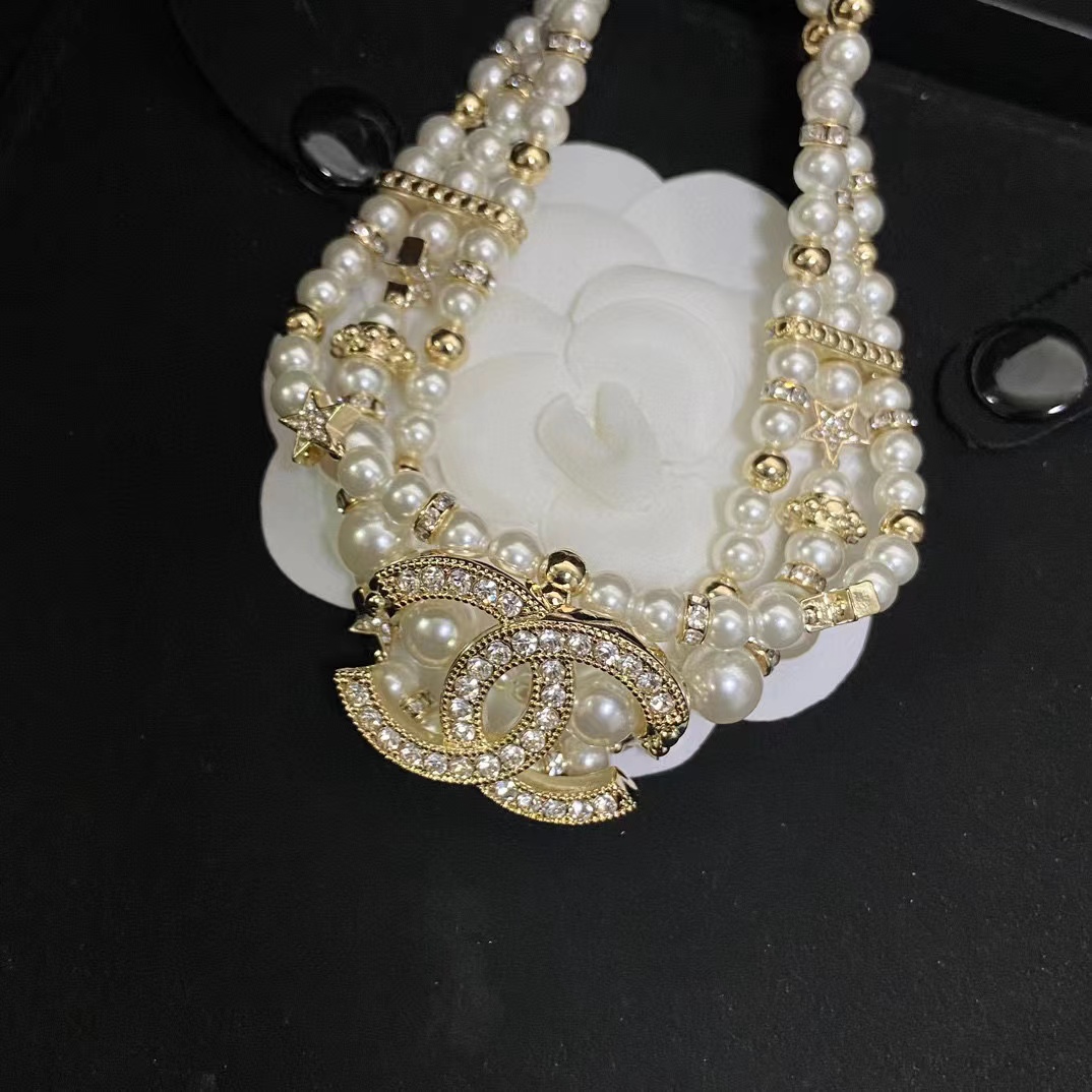 CHANE1 パールとダイヤモンドのショートネックレス【50％割引+送料無料】