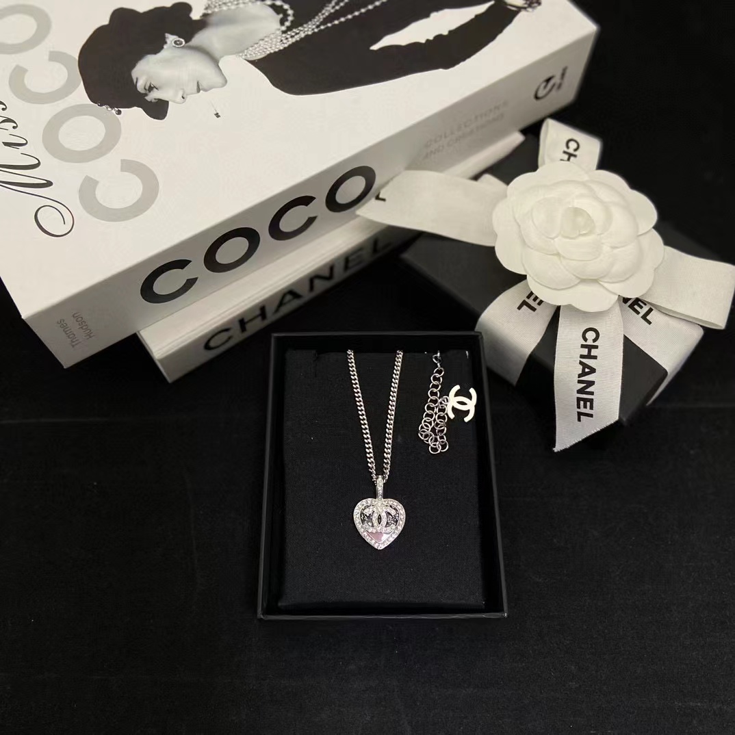 CHANE1 ピンクとブラックのカラー ダイヤモンド ハート ネックレス【50％割引+送料無料】