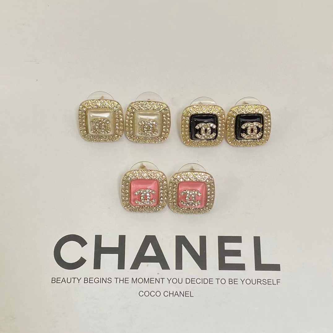 CHANE1 ダブルC スクエア イヤリング【50％割引+送料無料】