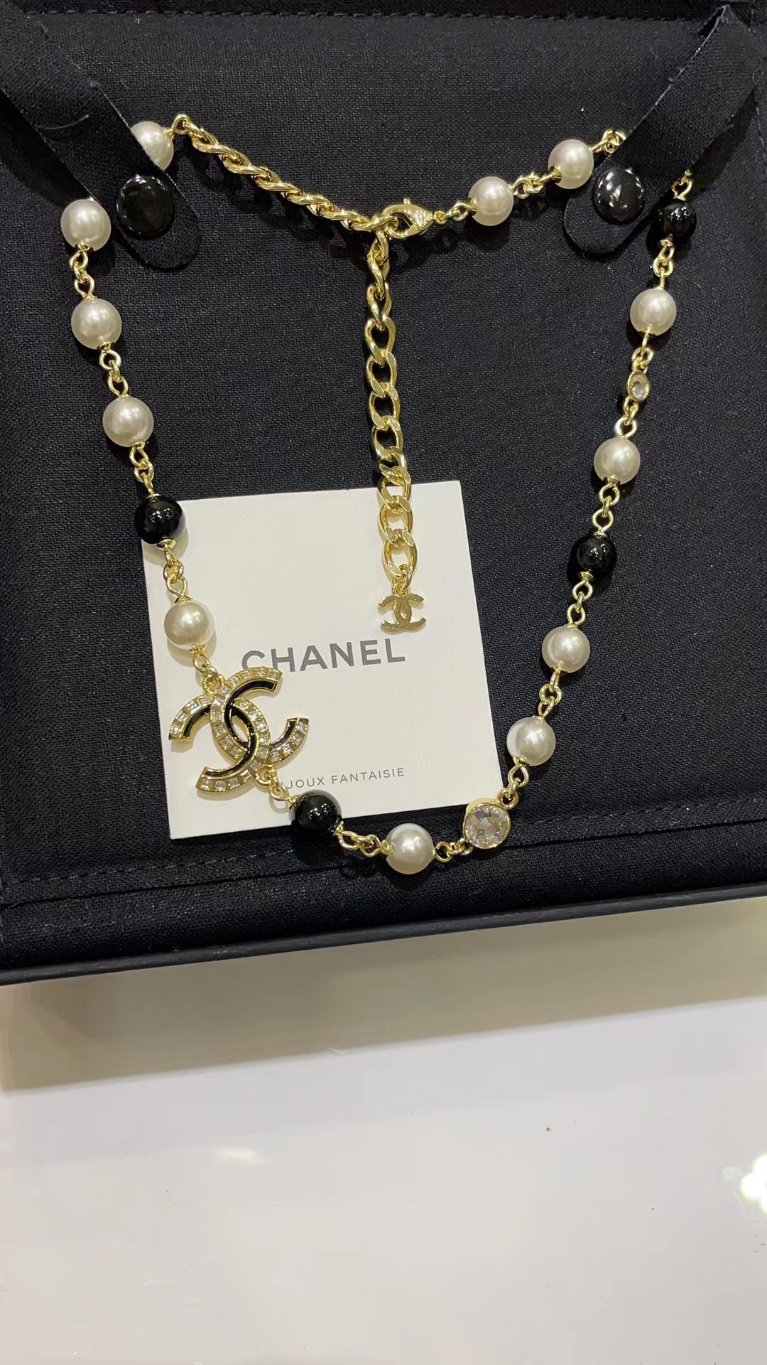 CHANE1 エナメル ダブルC ラインストーン パール イヤリング+ネックレス 2点セット【50％割引+送料無料】