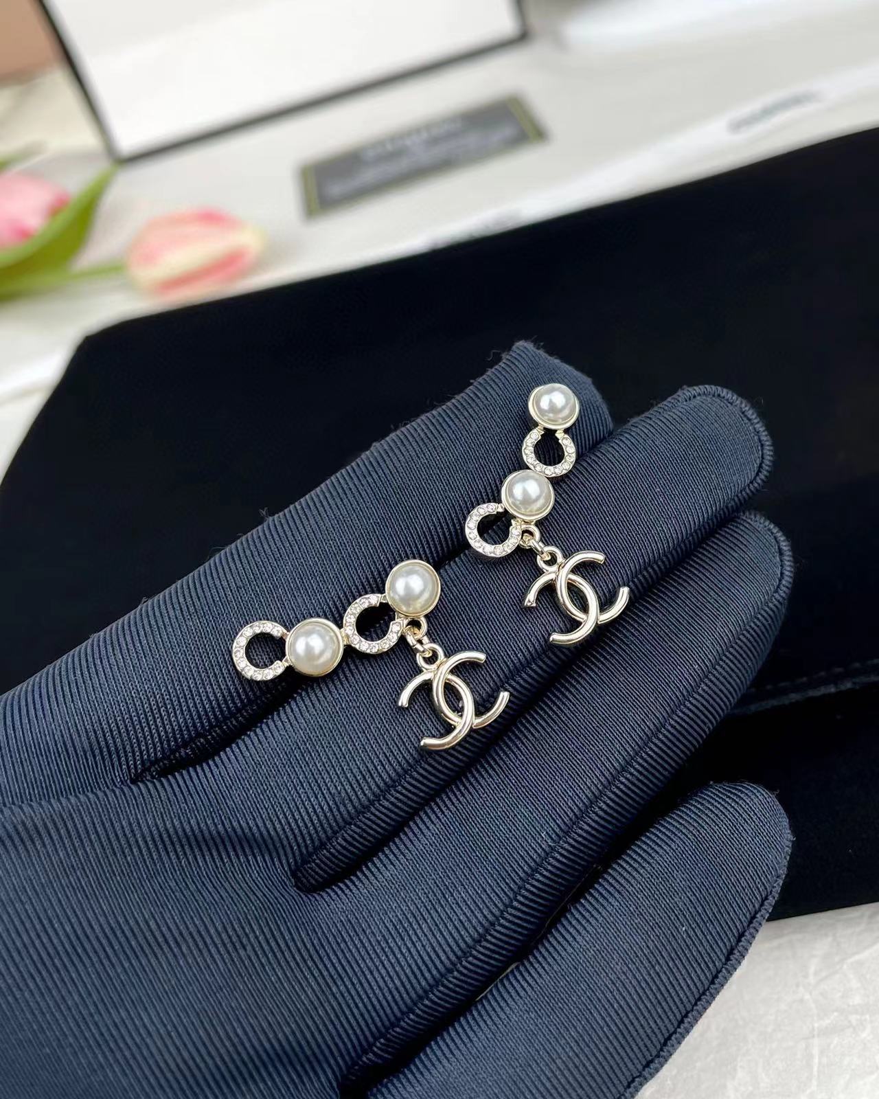 CHANE1 COCO パール＆ラインストーンペンダントピアス【50％割引+送料無料】