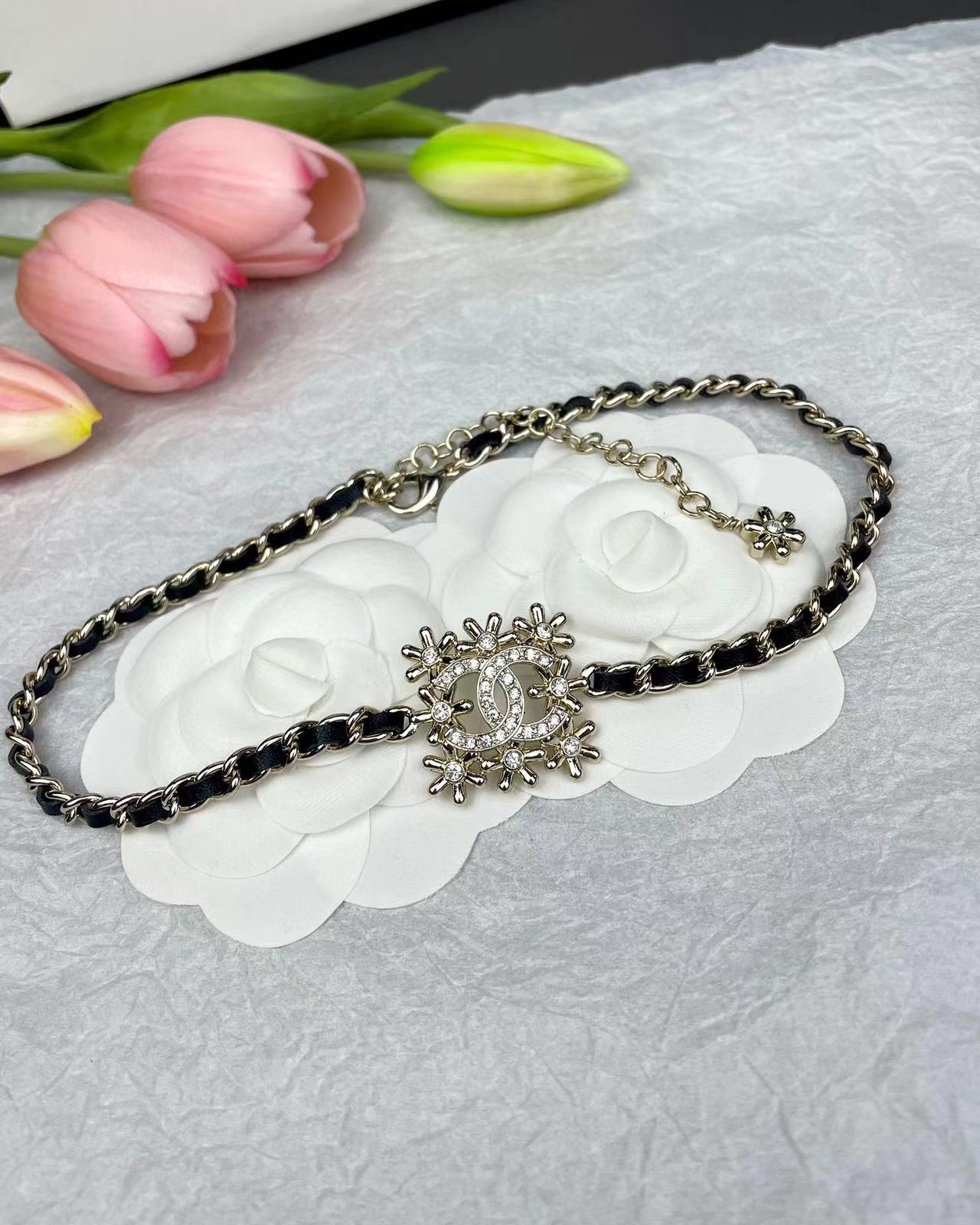 CHANE1 スクエア ダイヤモンド スノーフレーク ネックレス【50％割引+送料無料】