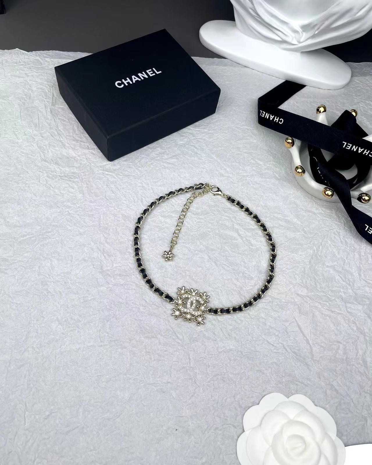 CHANE1 スクエア ダイヤモンド スノーフレーク ネックレス【50％割引+送料無料】