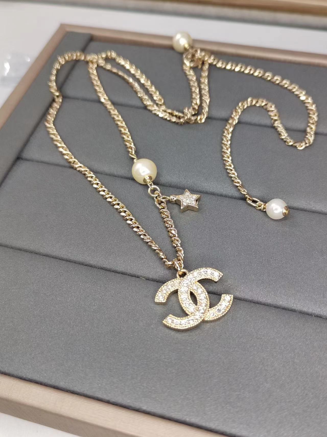 CHANE1 ダブルC 五芒星ネックレス【50％割引+送料無料】