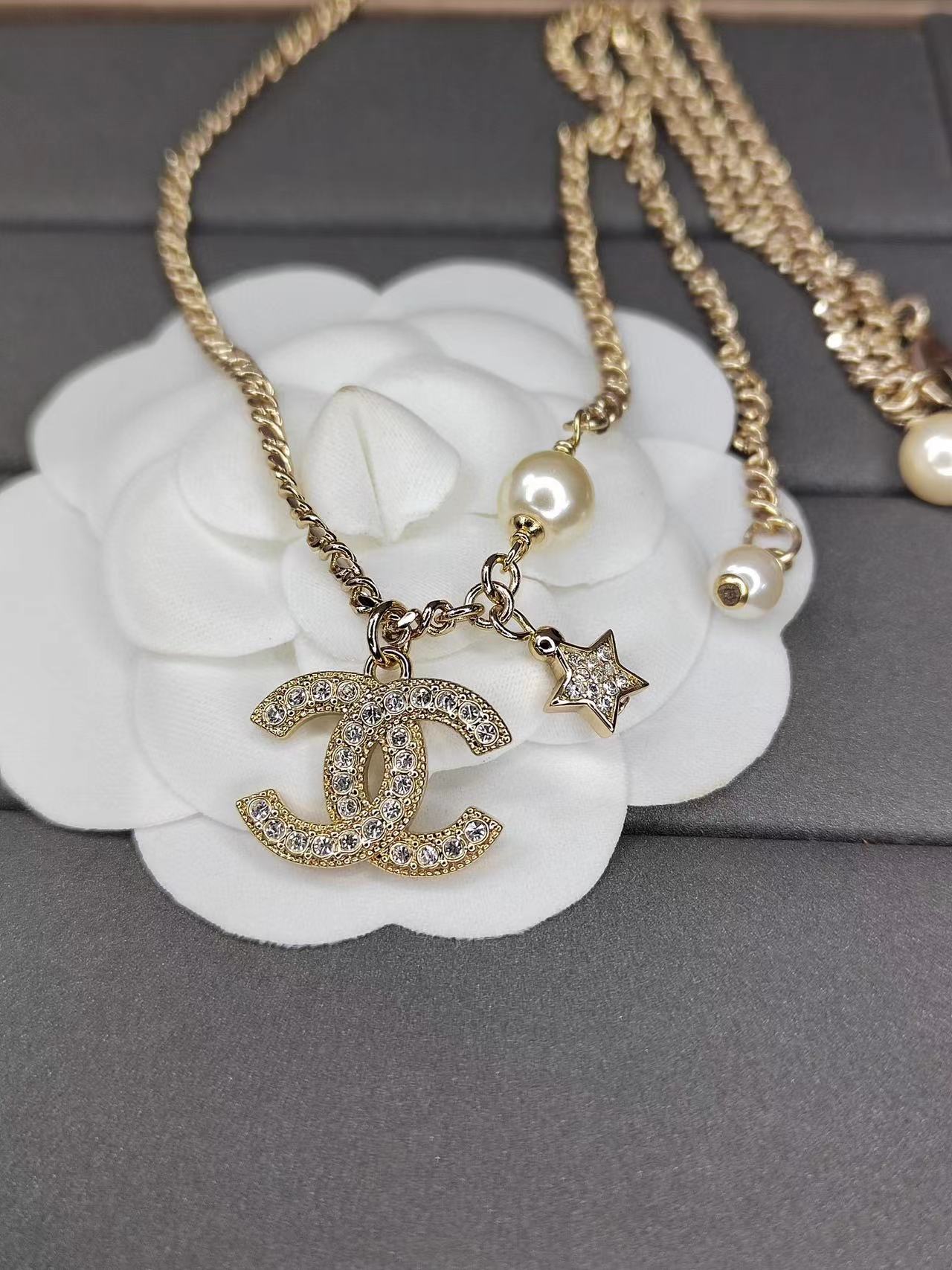 CHANE1 ダブルC 五芒星ネックレス【50％割引+送料無料】